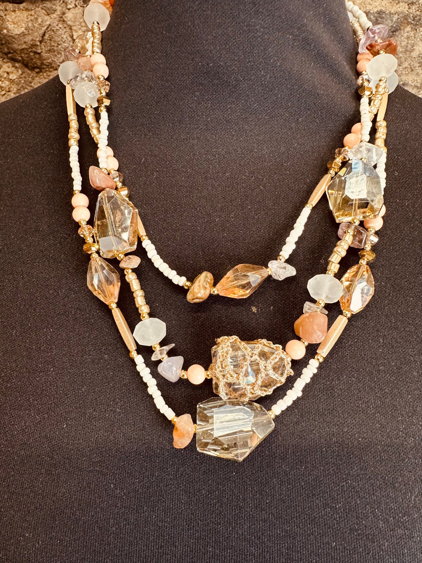 Lorsha statement neckpiece