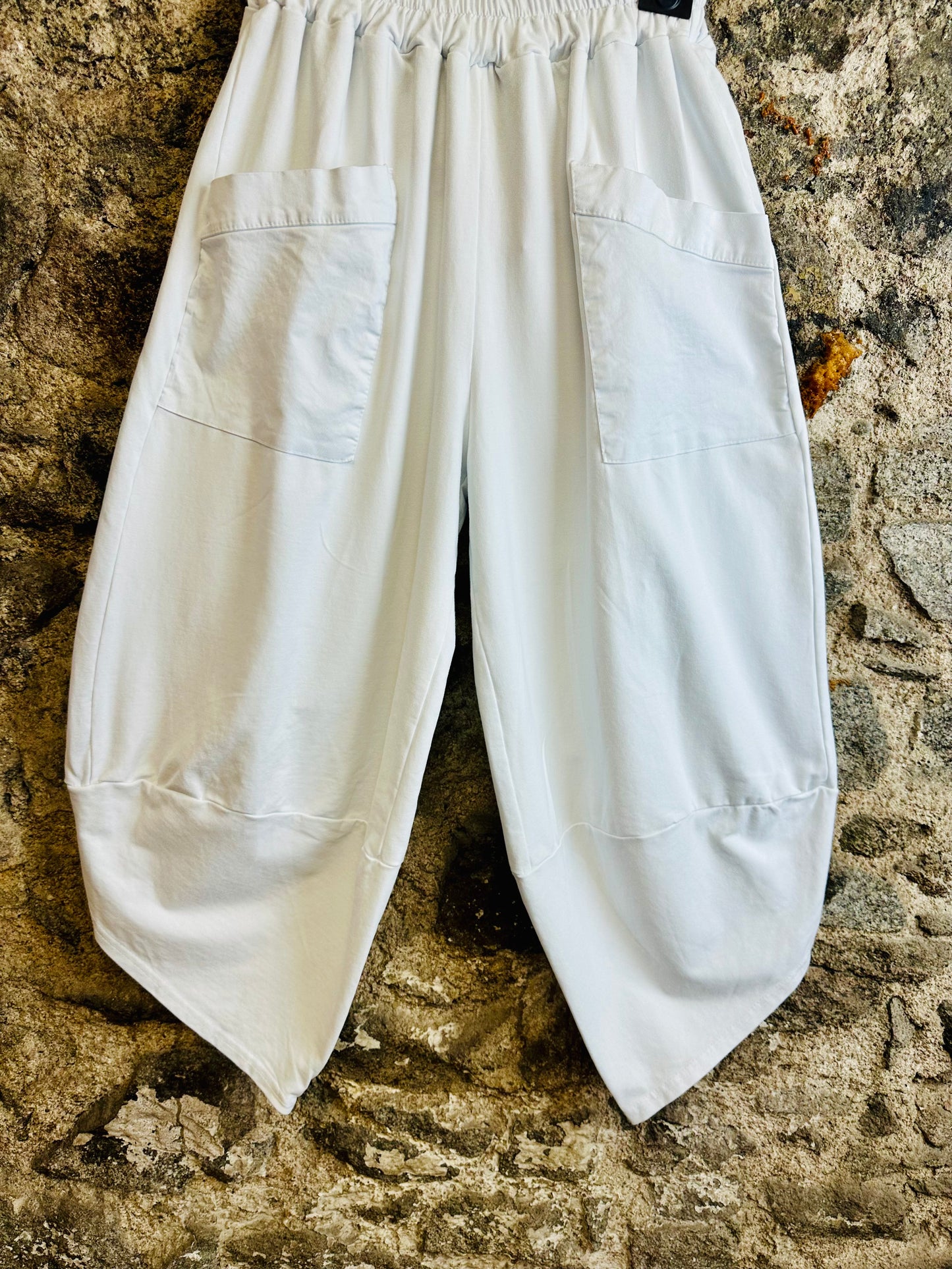 “Chrissie” white Italian bucket pocket jersey cotton trousers