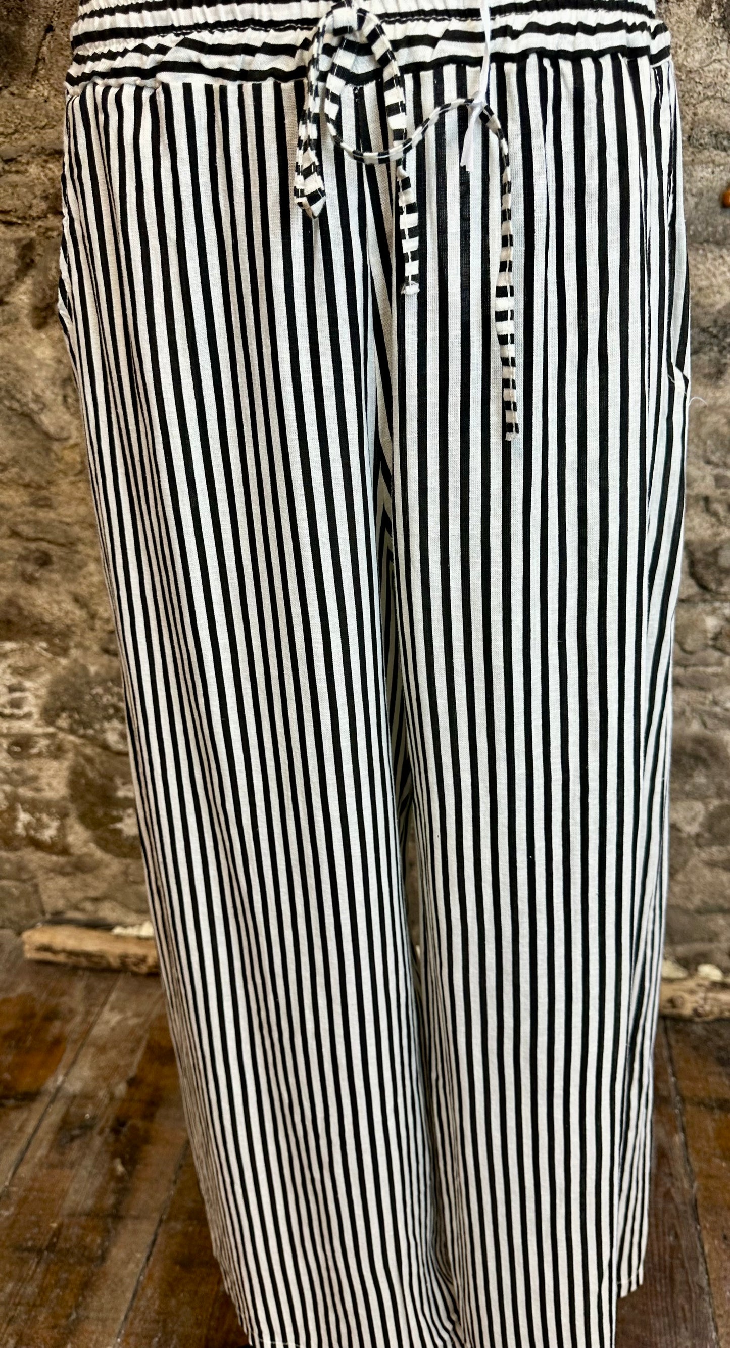 “Sandie “ monochrome pinstripe Italian linen cullottes