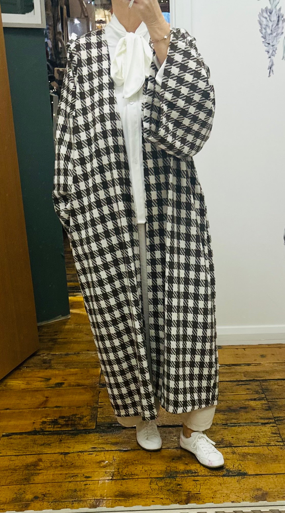 “Rita” chocolate and cream italian dogtooth kimono duster coat
