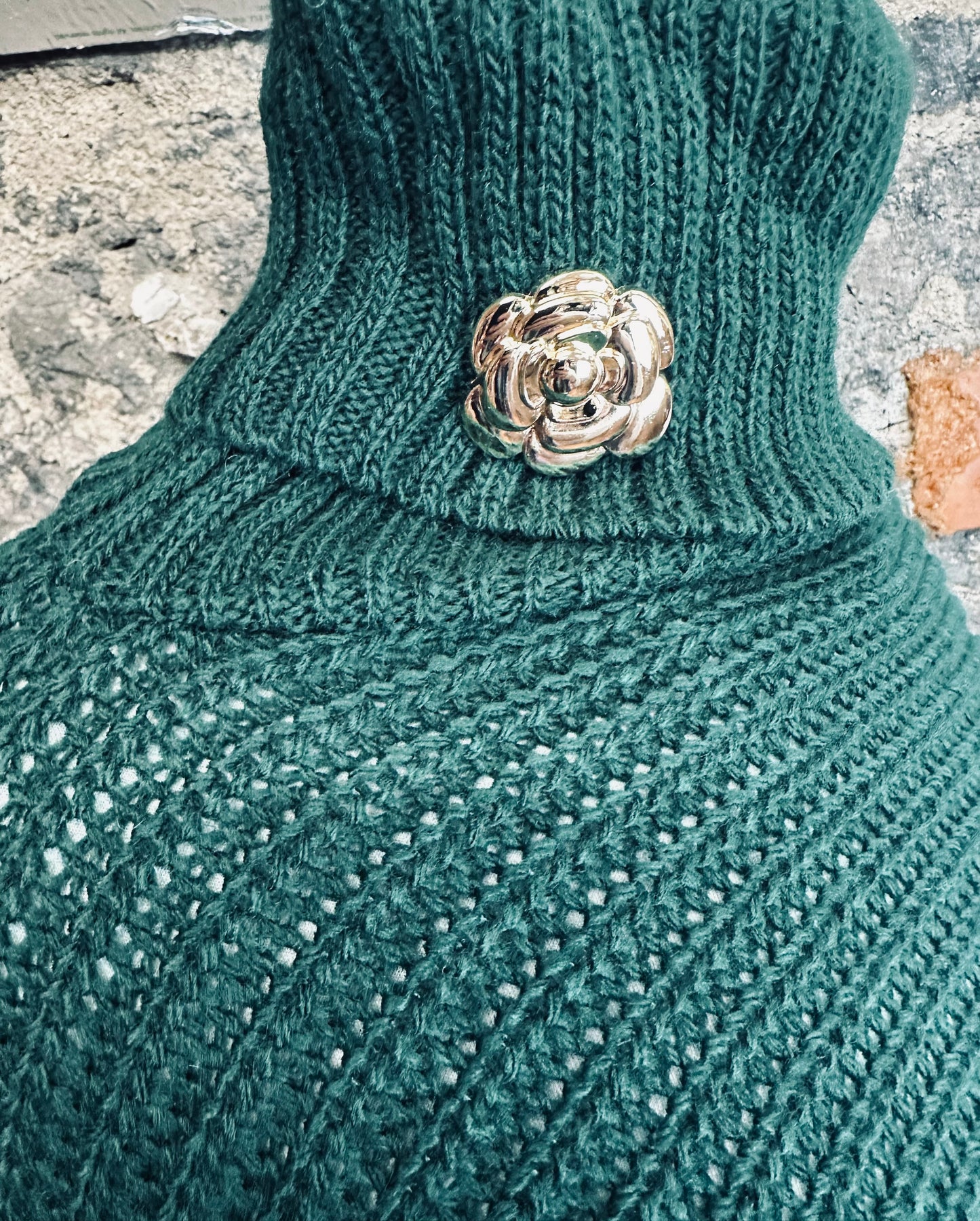 “Darina” Forest green high neck knit sleeved polo neck cape