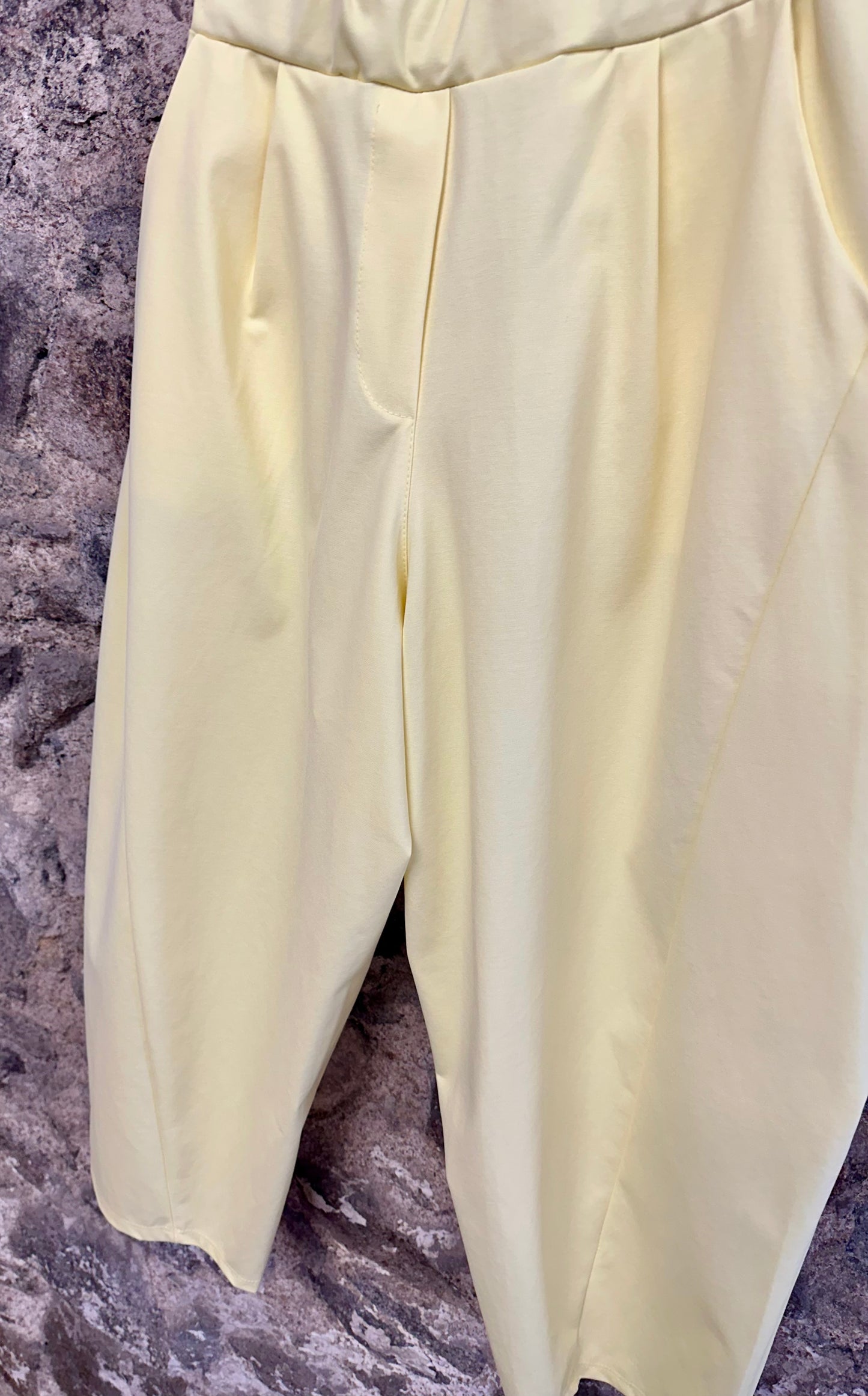 “Lottie “ lemon beautiful Italian barrell leg trousers