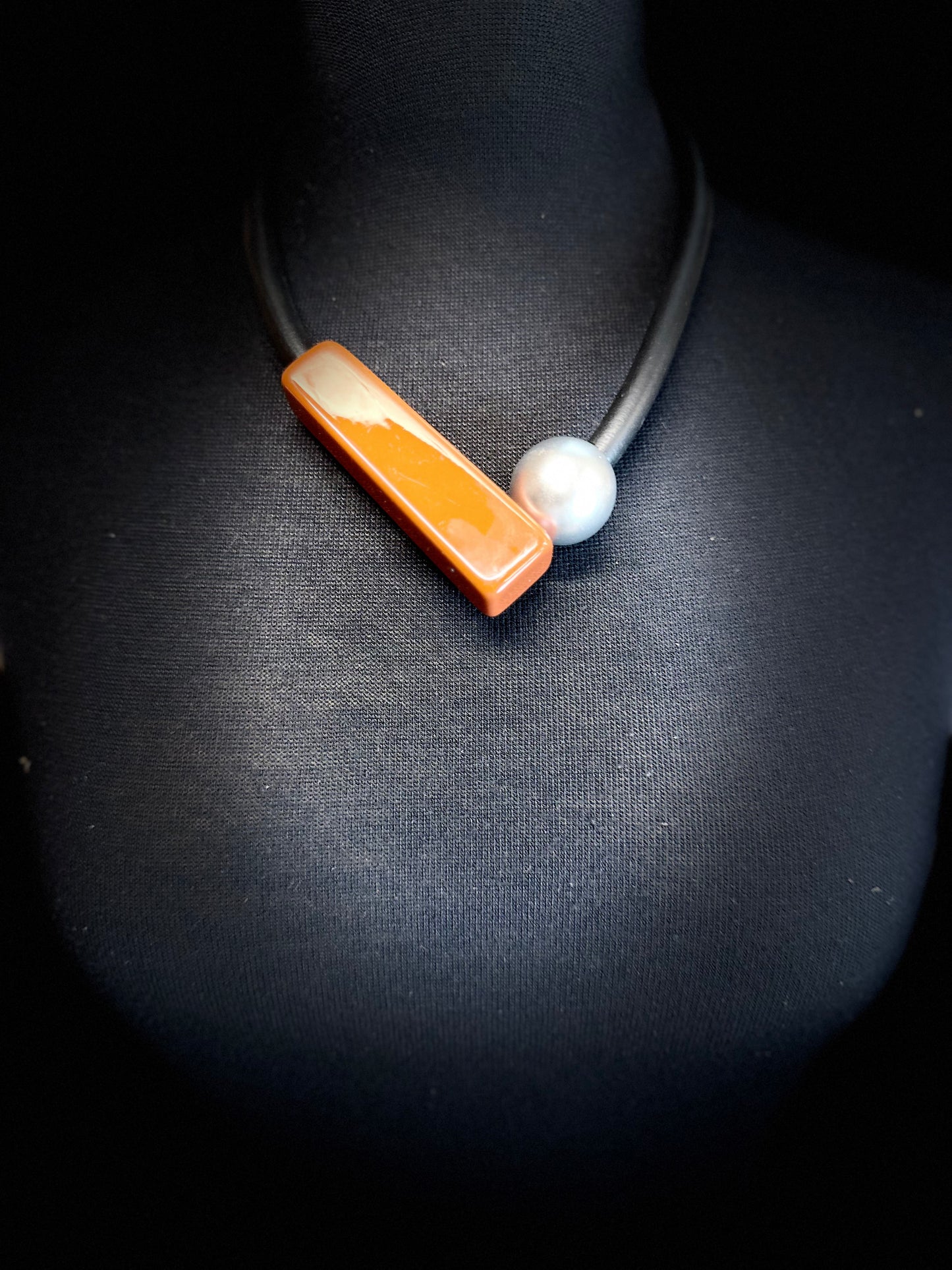 Statement magnetic clip neckpiece