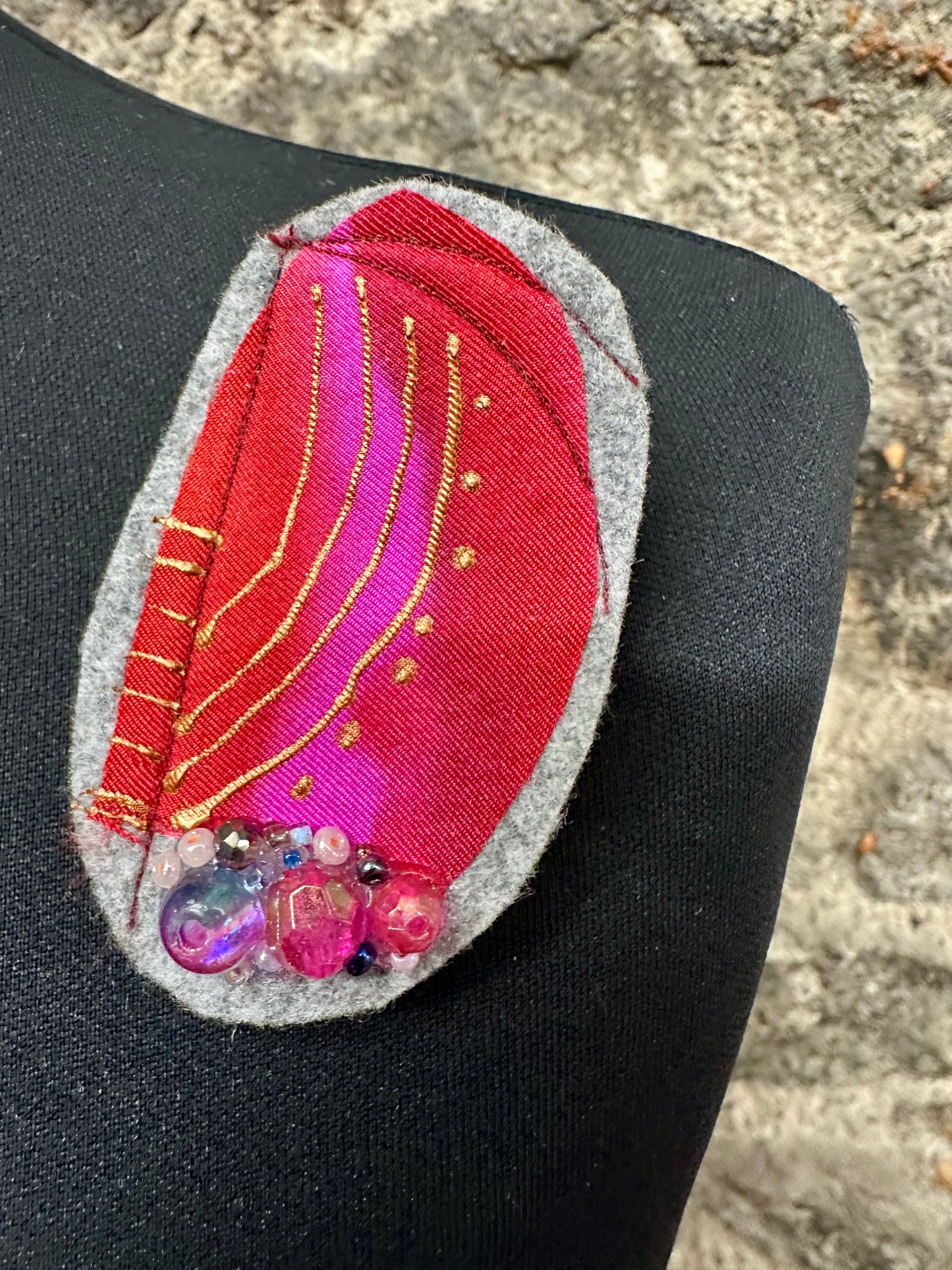 Lorshadesign Handpainted silk brooch pin