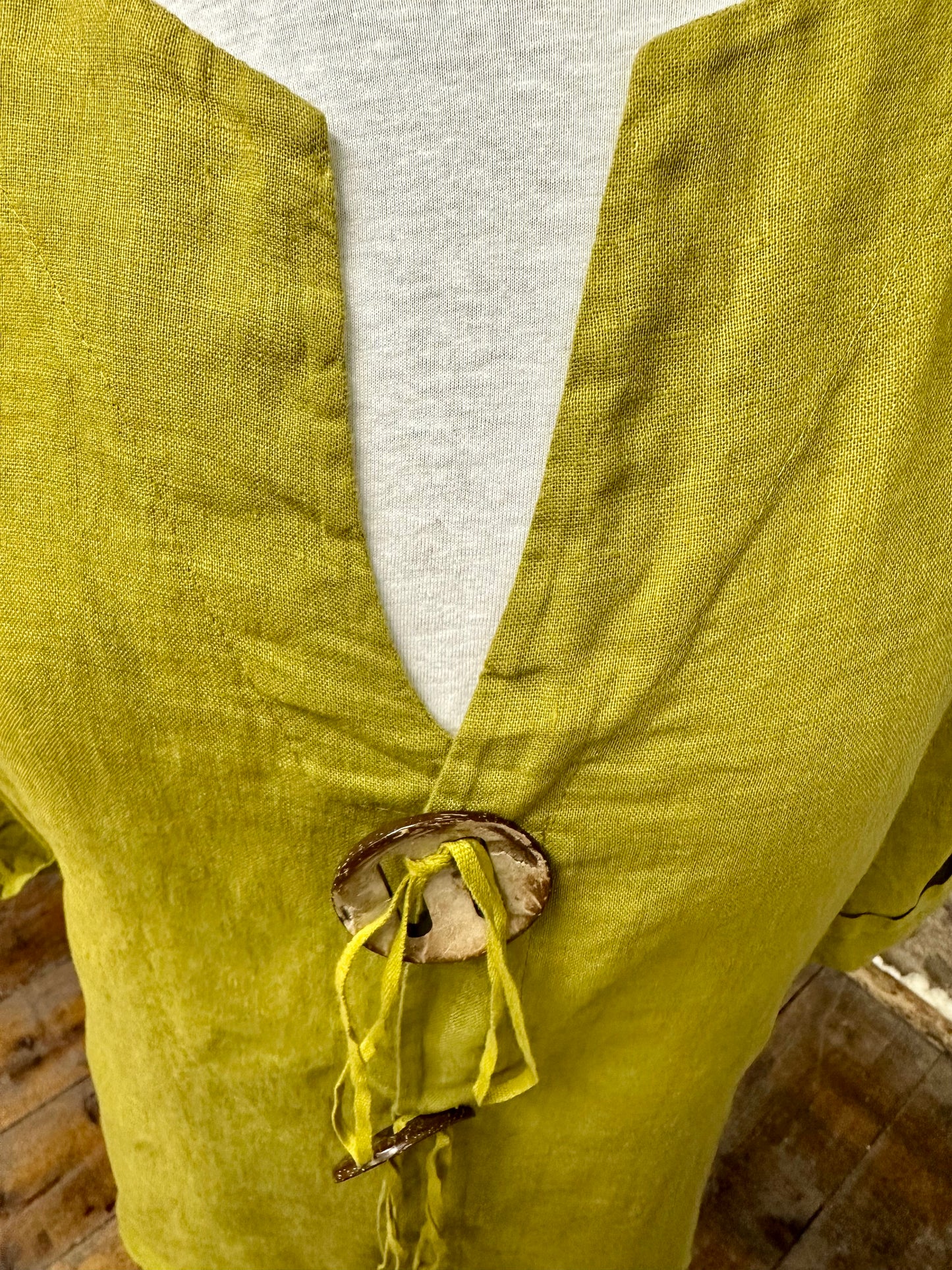 “Katrina “pistachio Italian linen hi lo tunic