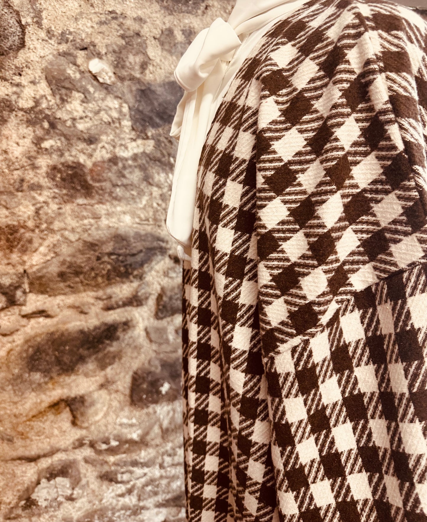 “Rita” chocolate and cream italian dogtooth kimono duster coat