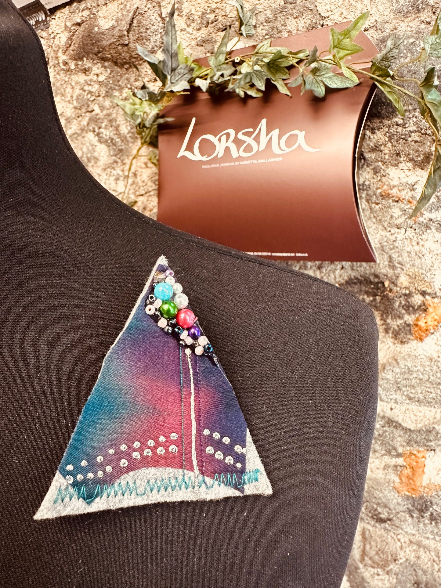 Lorshadesign hand painted silk brooch pins