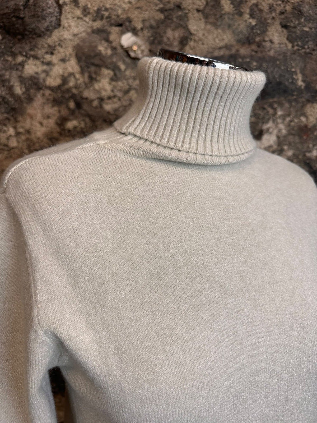 “Ciara “ supersoft high neck Italian knit mocha