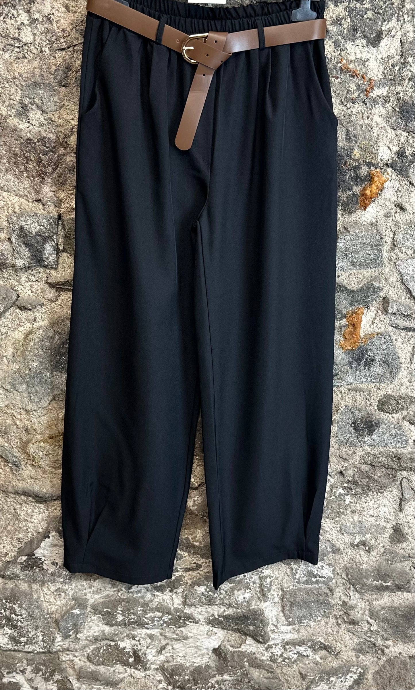 “Mary Beth “ ebony Italian pintuck dress trousers