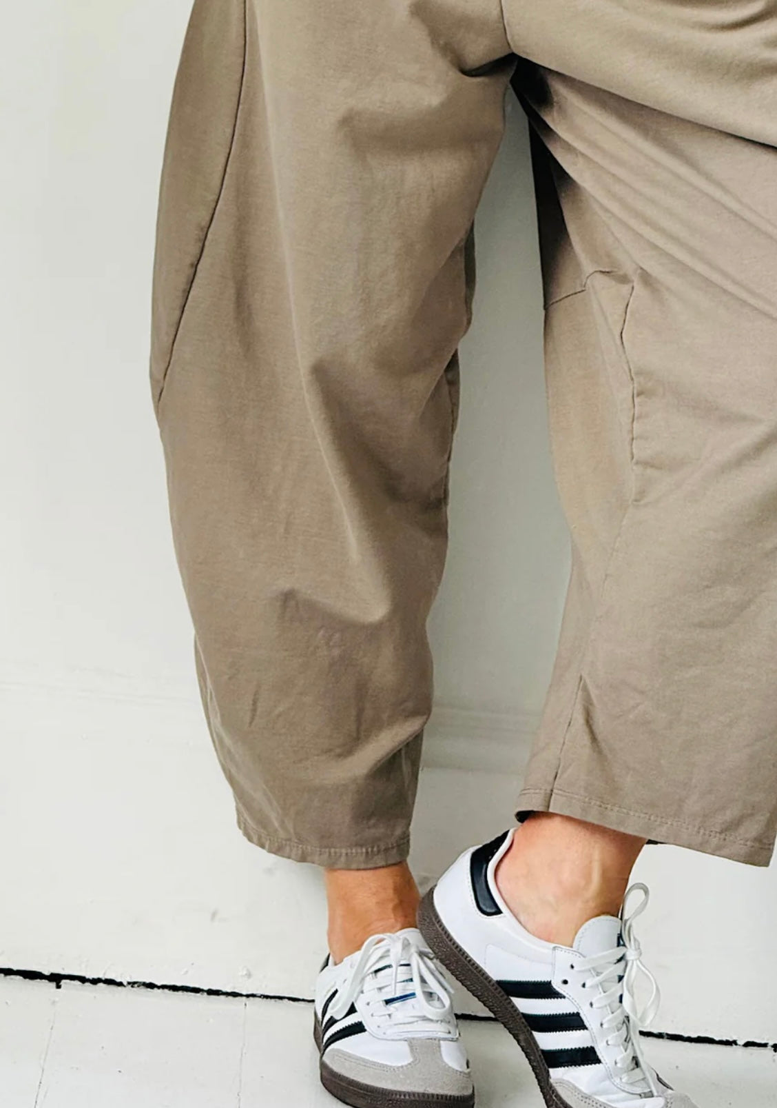 “Kizzy “ oatmeal Italian cocoon pants