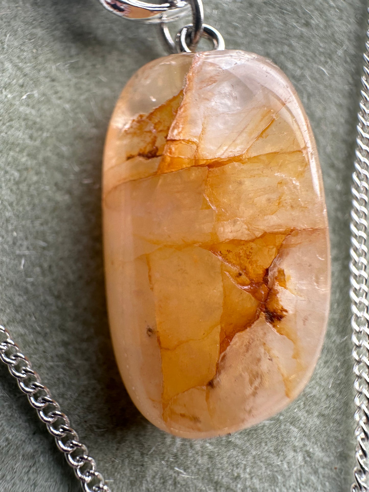 Silver plated drop heart double piece amber stone neckpiece