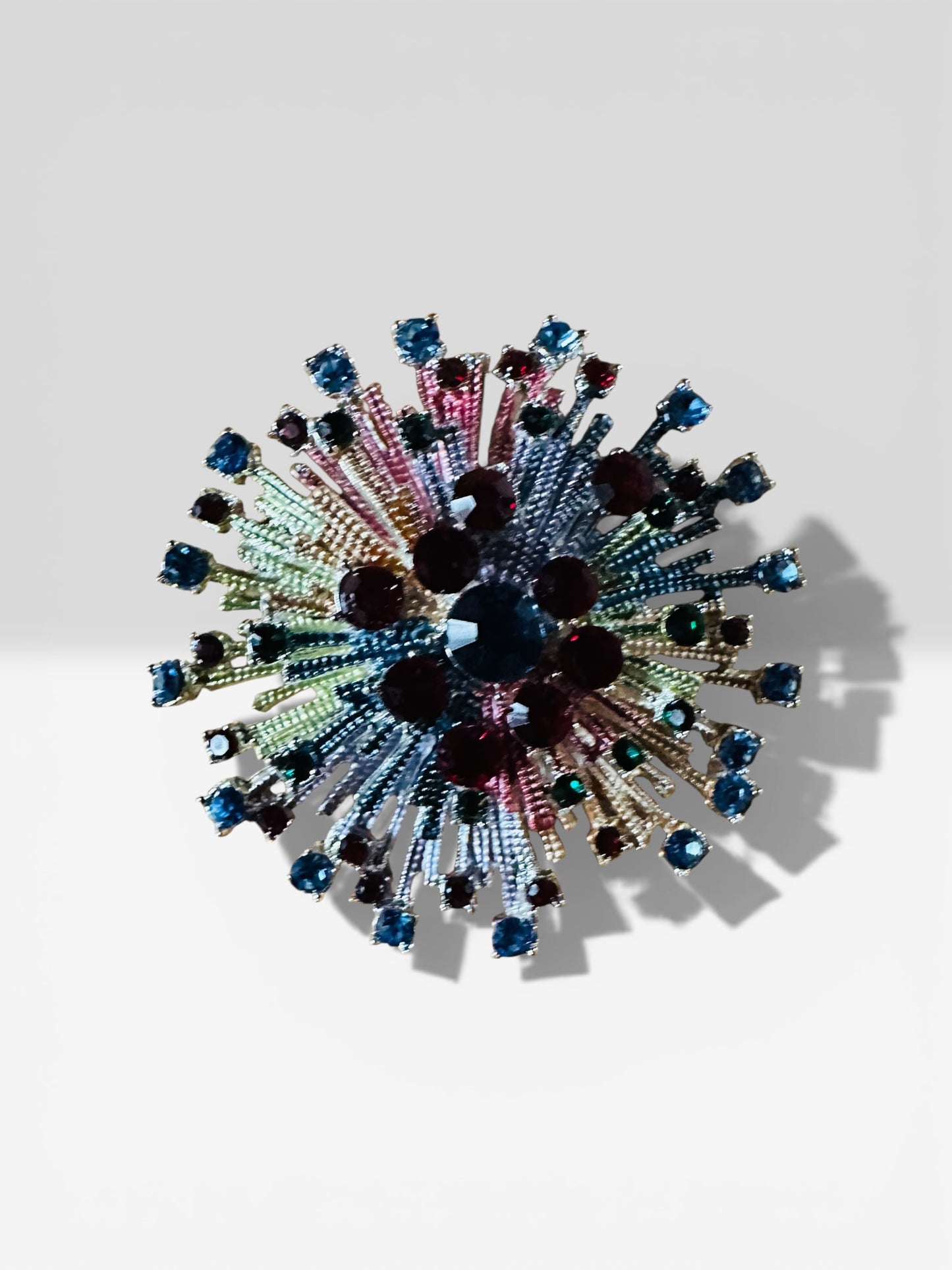 Star burst colourful magnetic brooch