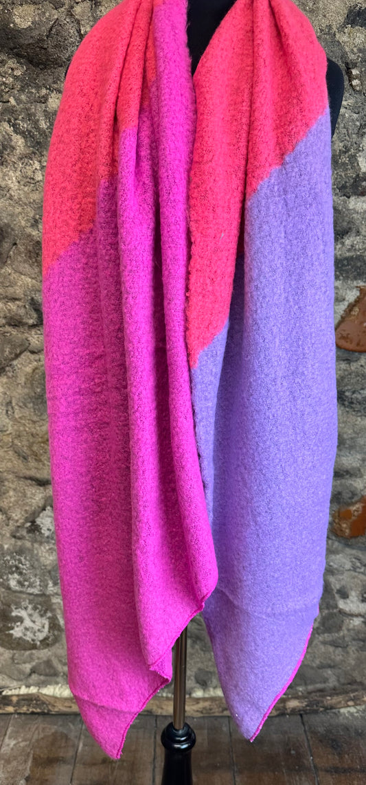 Lilacs and pink super cosey large wrap