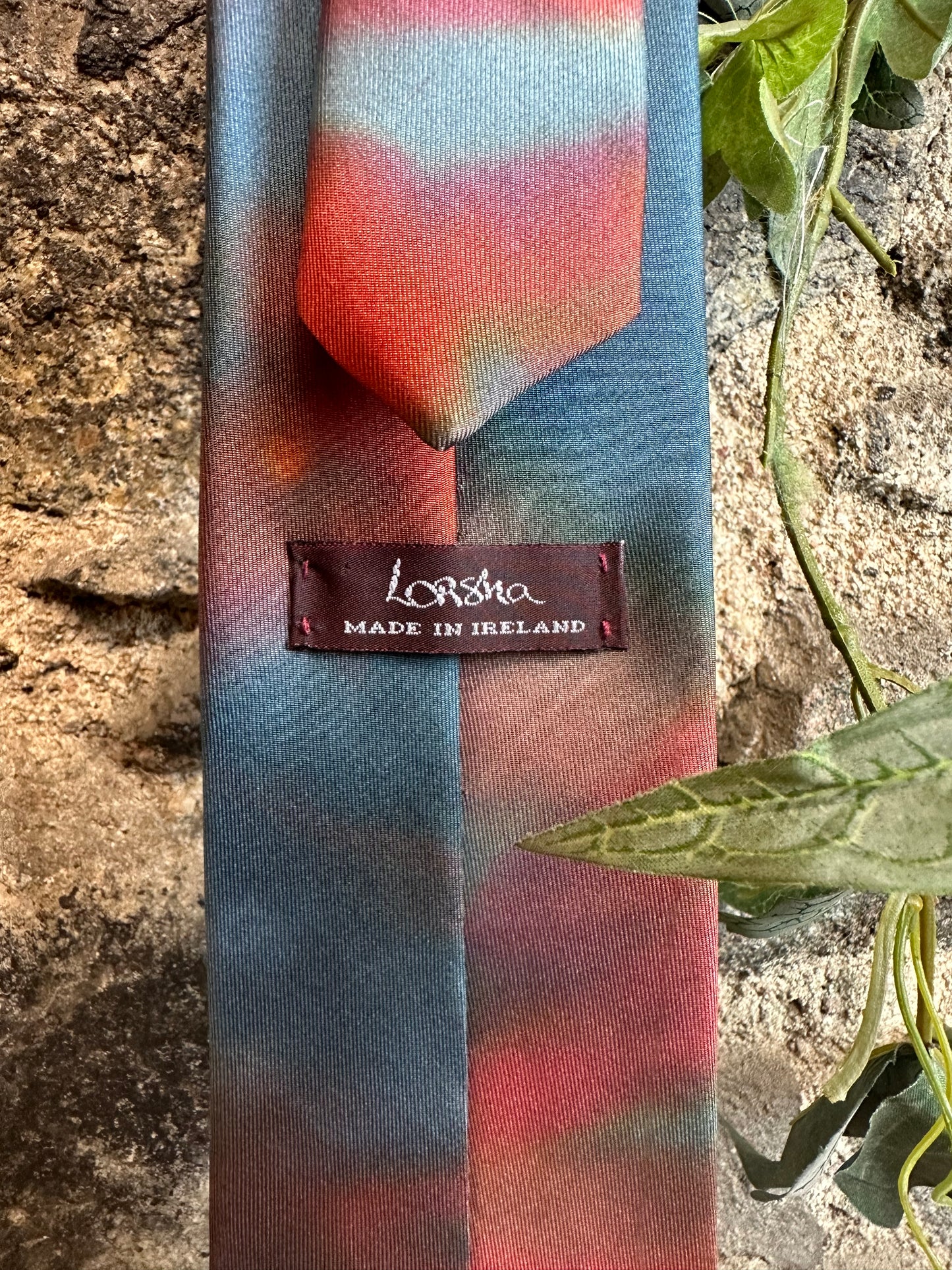 Lorshadesign Handpainted silk tie