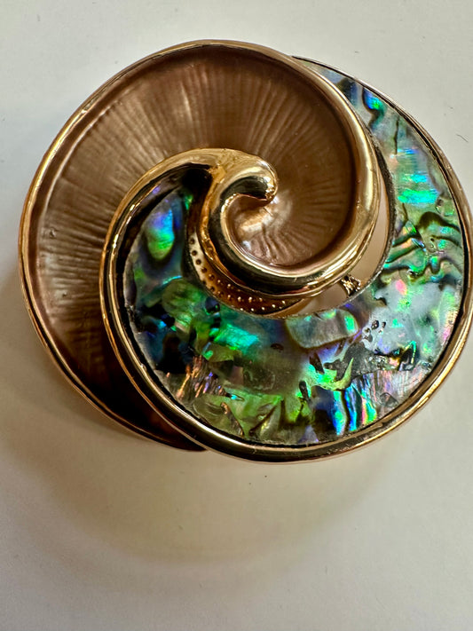 “Celtic wave “ magnetic brooch