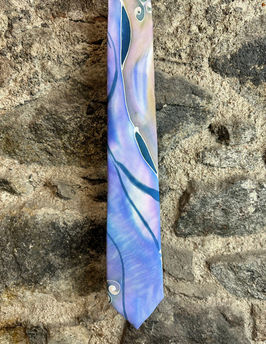 Lorshadesign Handpainted silk tie