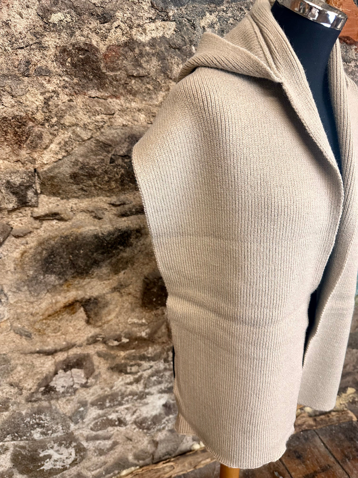 Oatmeal hooded scarf