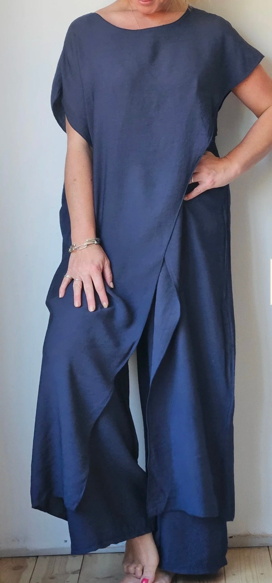 “Isabella” indigo navy Italian 2 piece suit