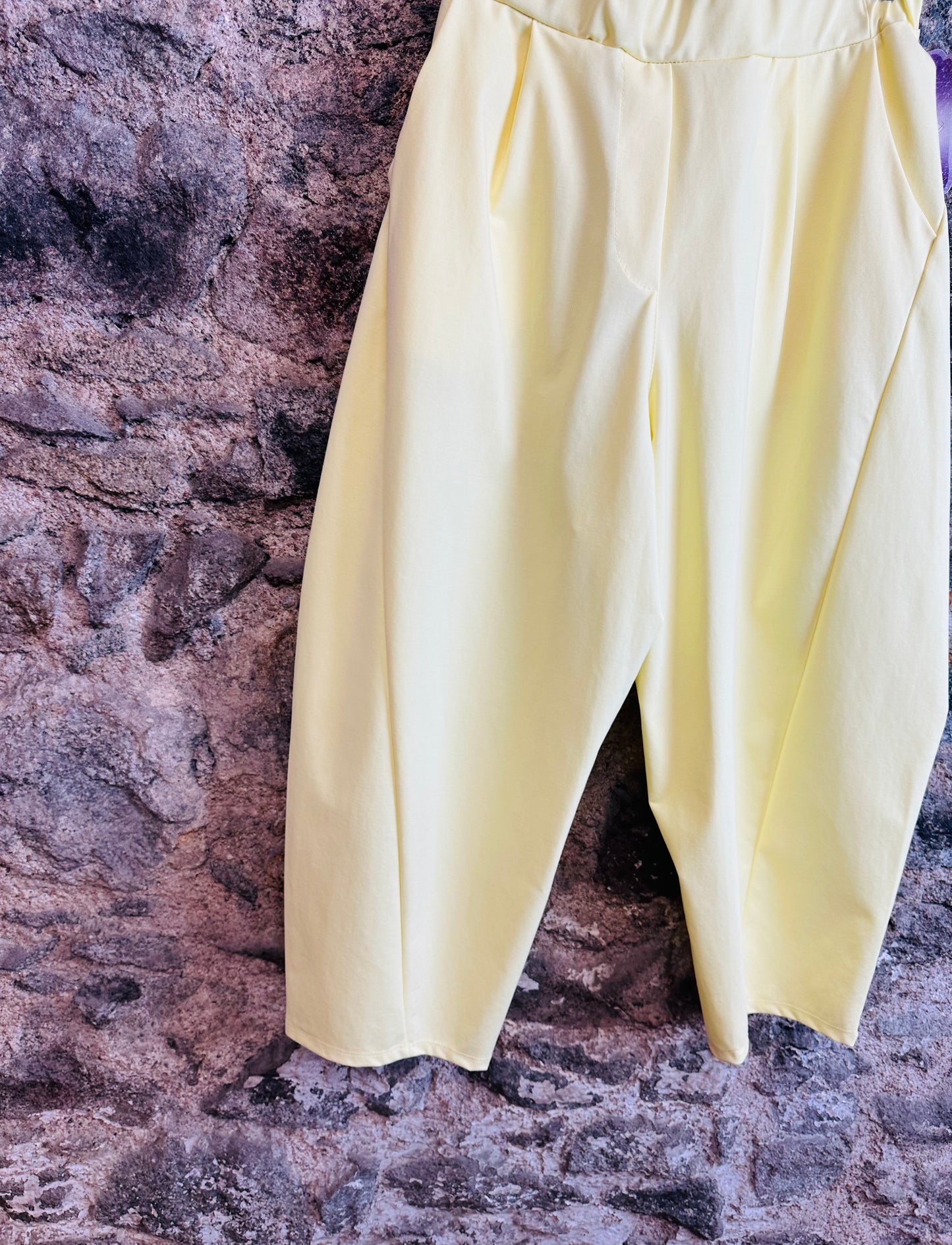 “Lottie “ lemon beautiful Italian barrell leg trousers