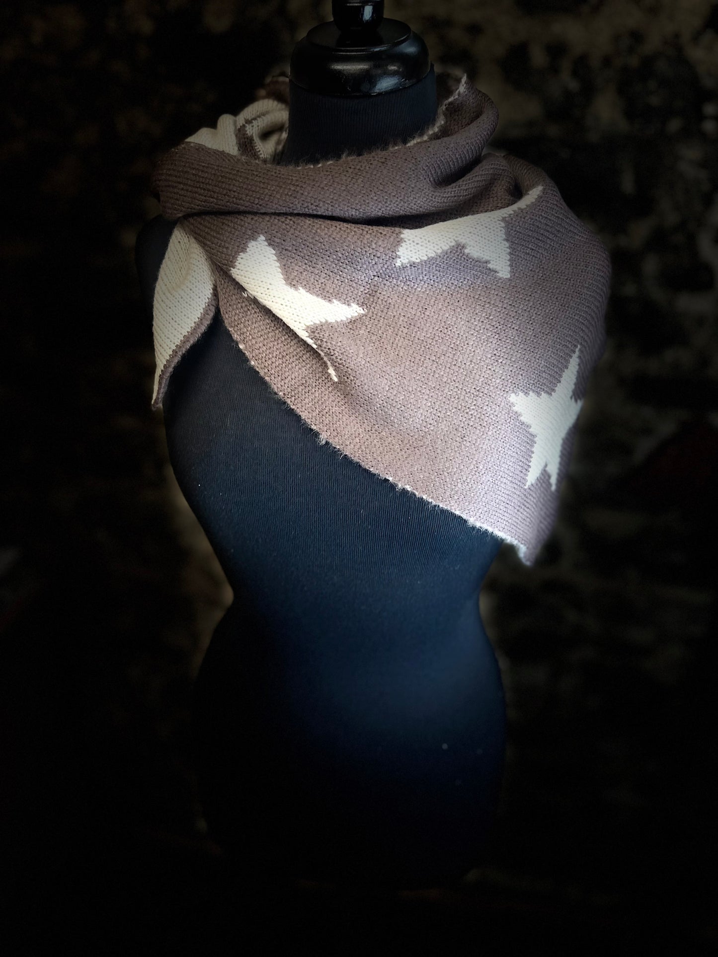Mocha star wool triangle neck scarf