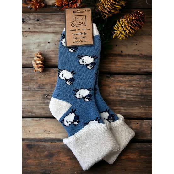 “Coseys “ ba lamb socks