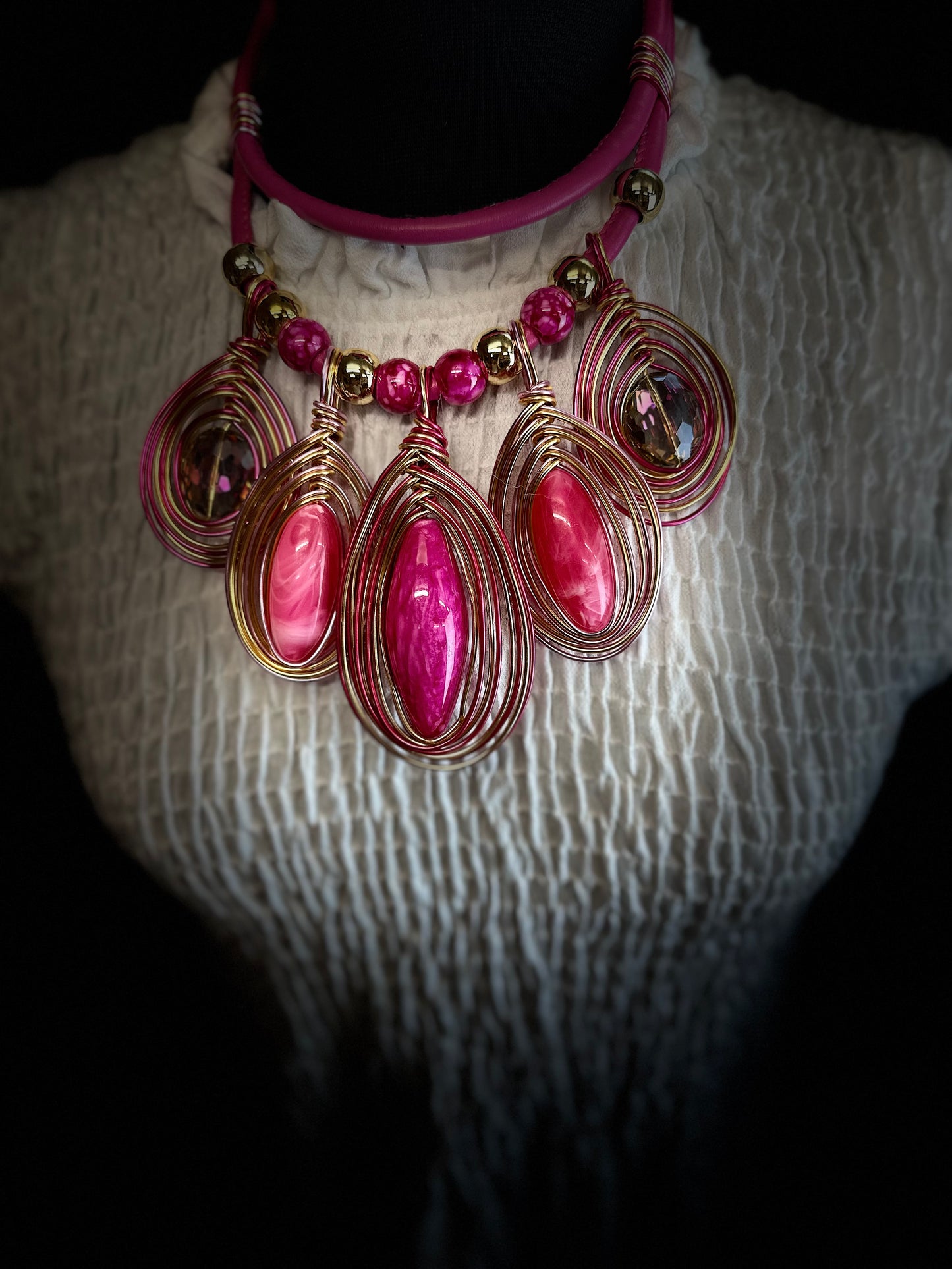 Statement cerise neckpiece