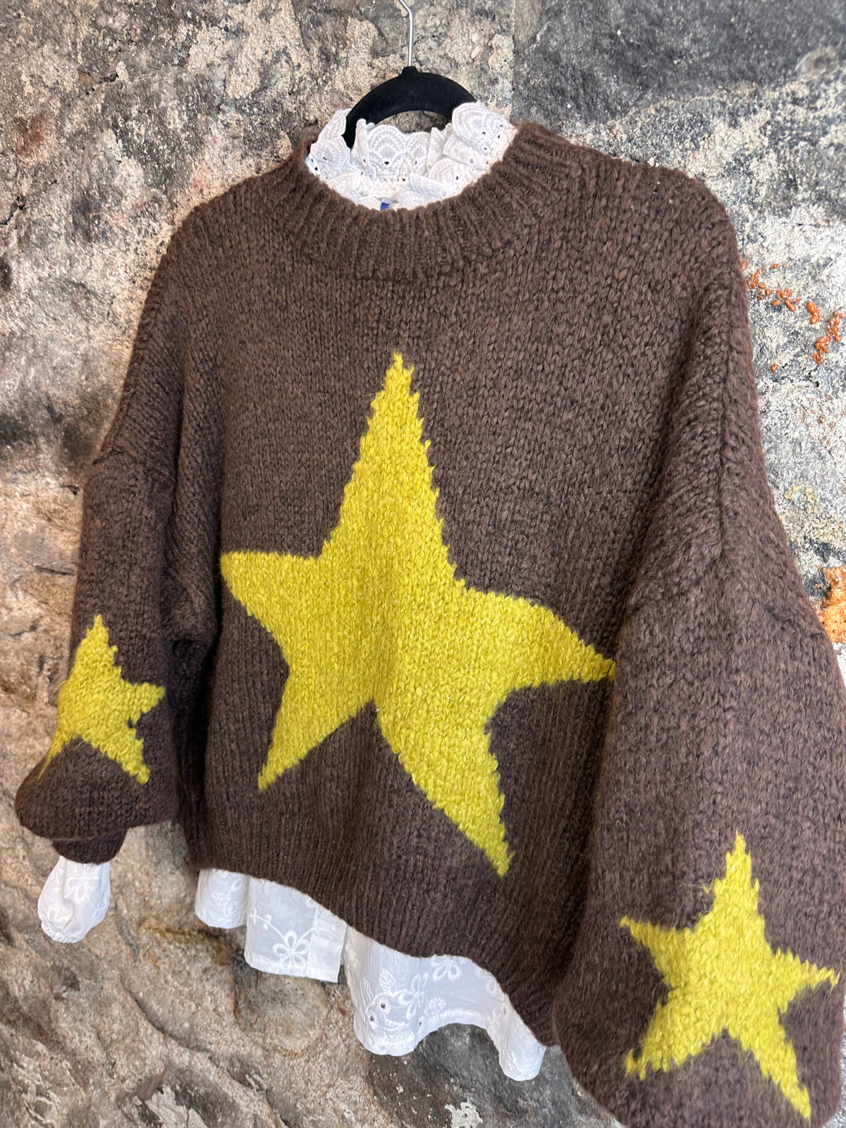 “Bowie “ Italian crew neck star knit chocolate and lime
