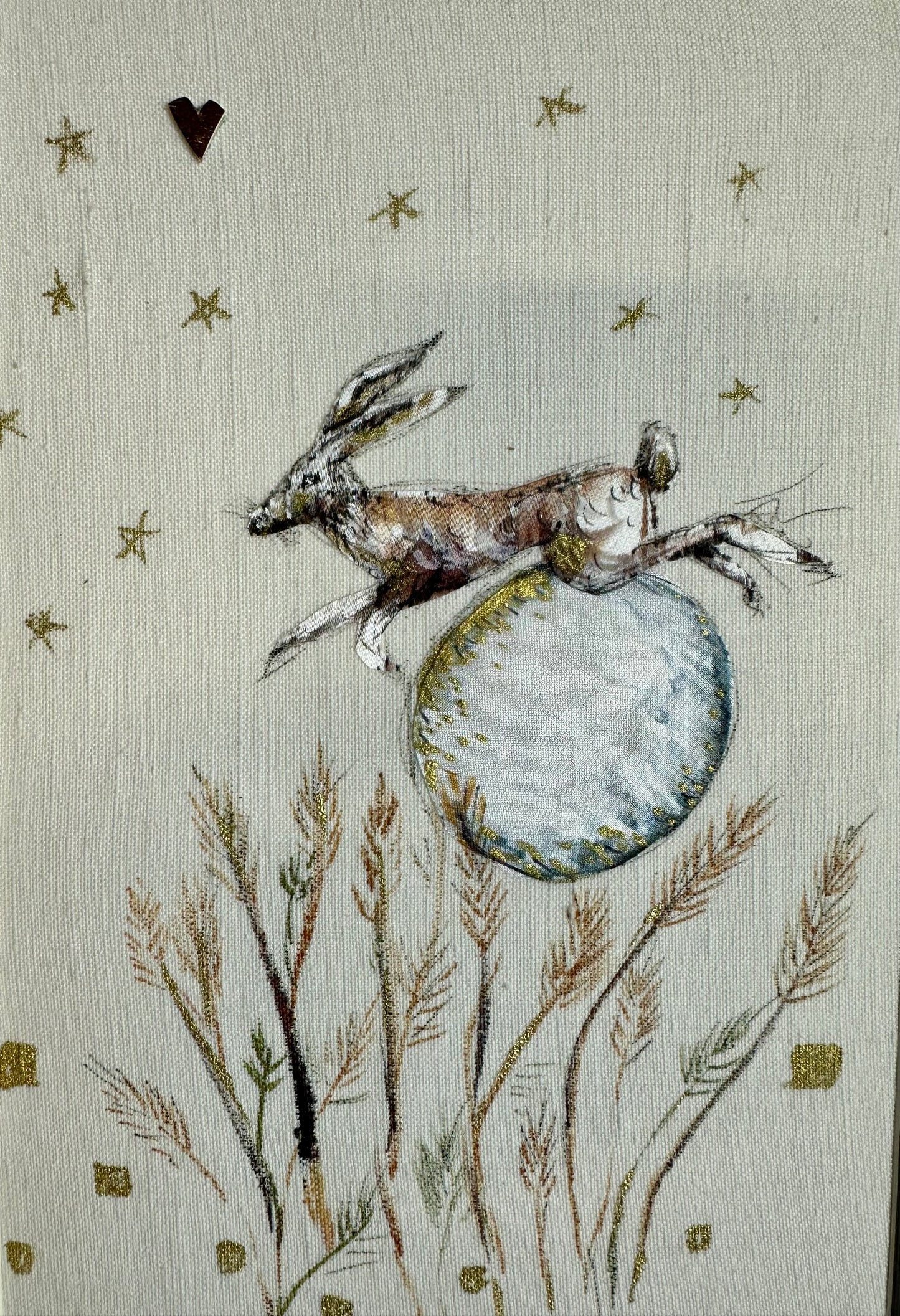 Run boldly through the dark , the moon will rise again