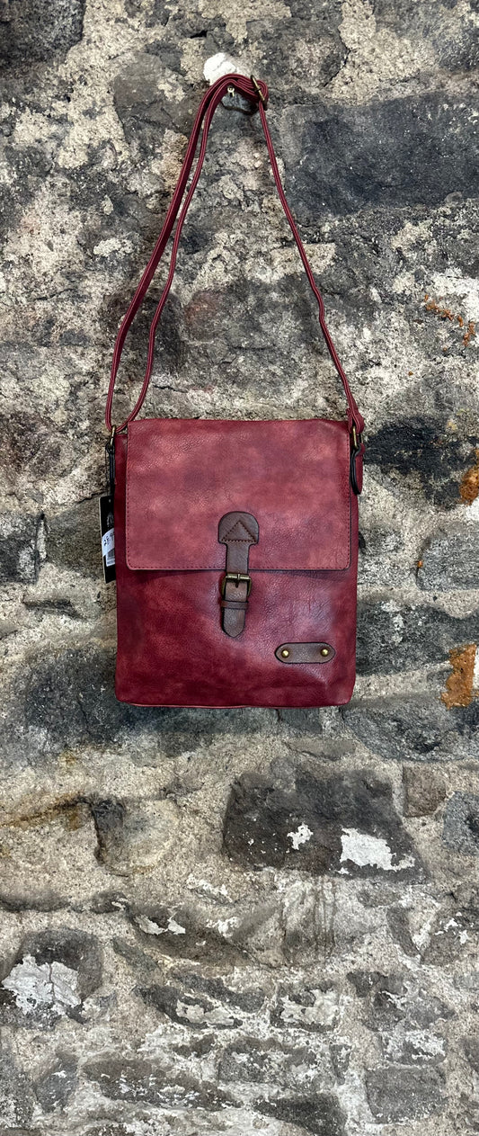 “Maggie  “ Bordeaux vegan satcel crossbody