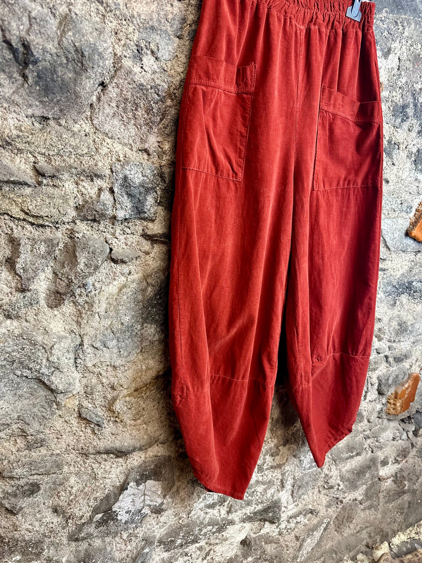 “Toni “ terracotta pin corduroy Italian cullottes