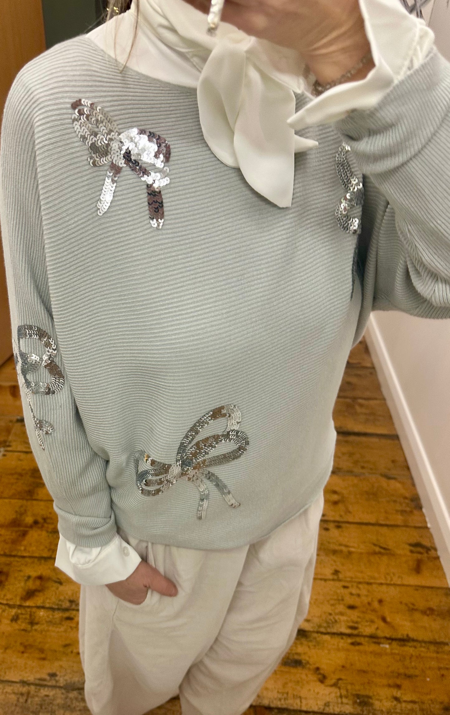 “Jez” dove grey sequin bow Italian  knit