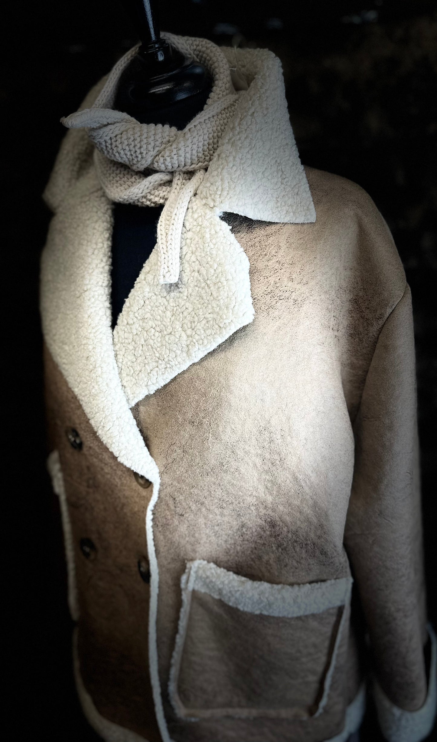 “Mira” natural Italian shearer box jacket