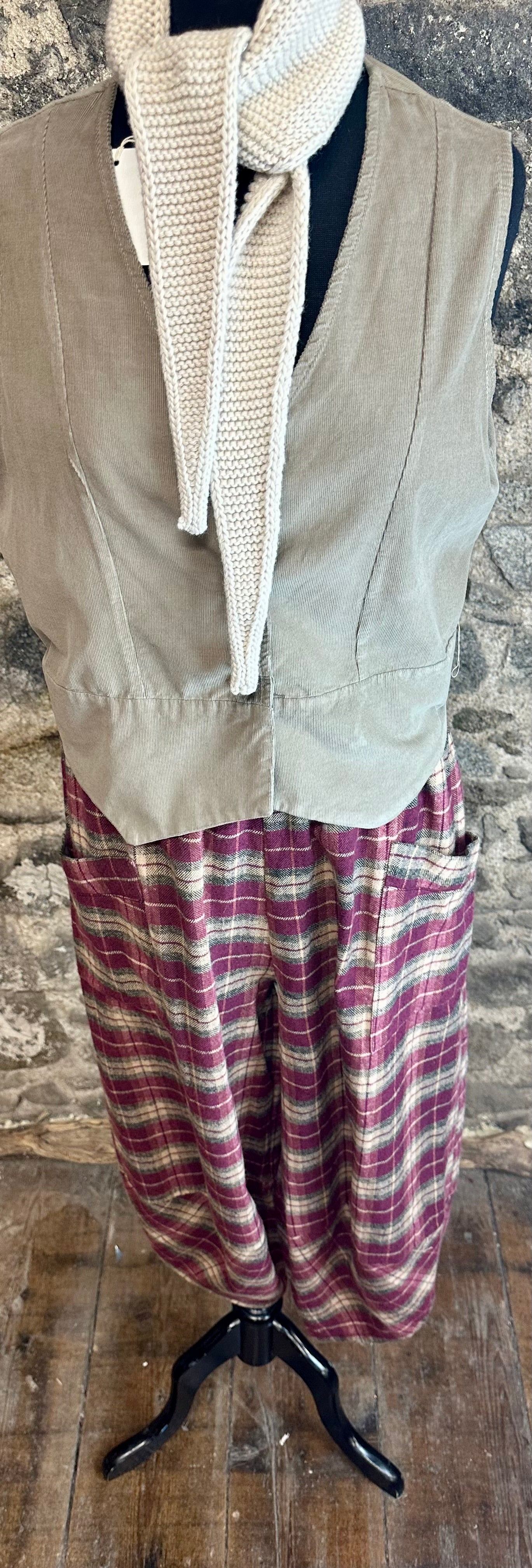 “Bailey “ mulberry and cream cocoon pants