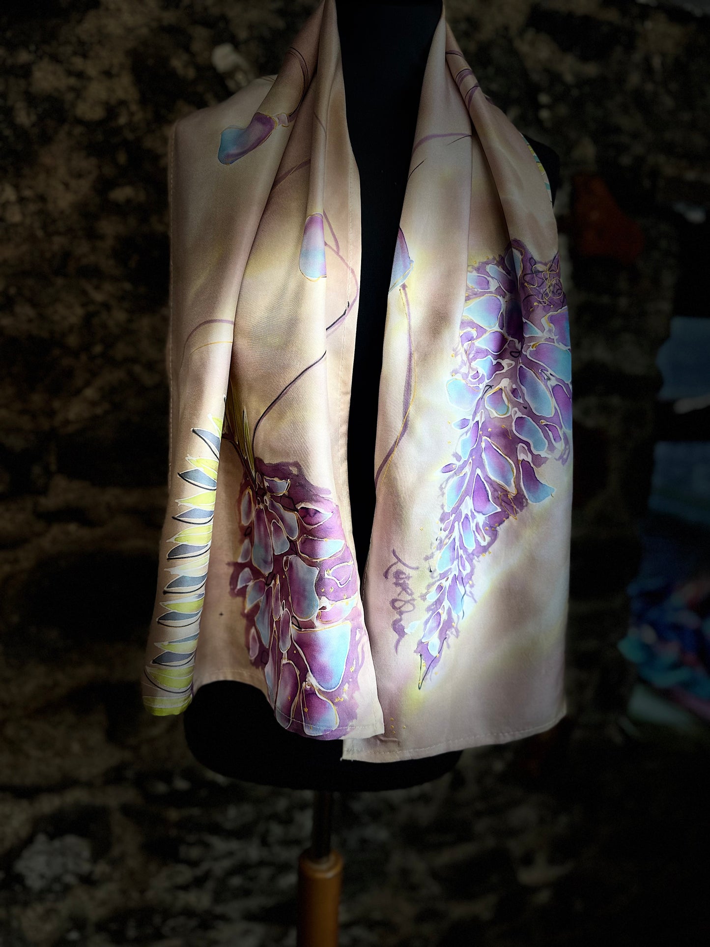 Lorshadesign Handpainted silk scarfs